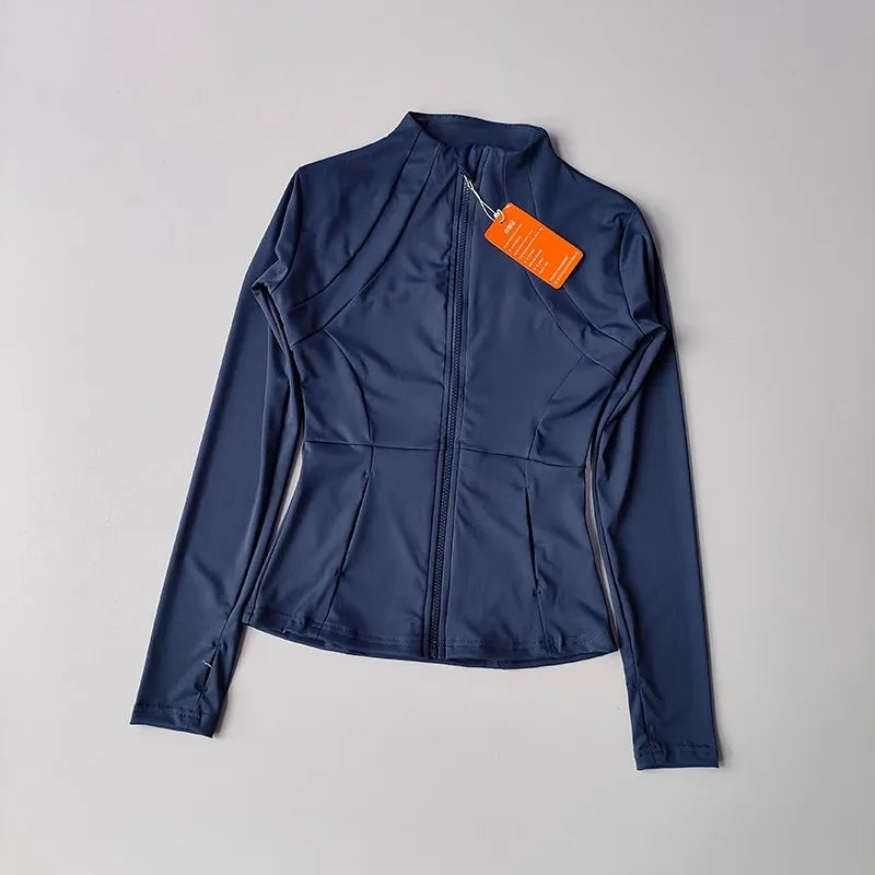 Chaqueta muy agradable corte slimfit,  yoga, fitness
