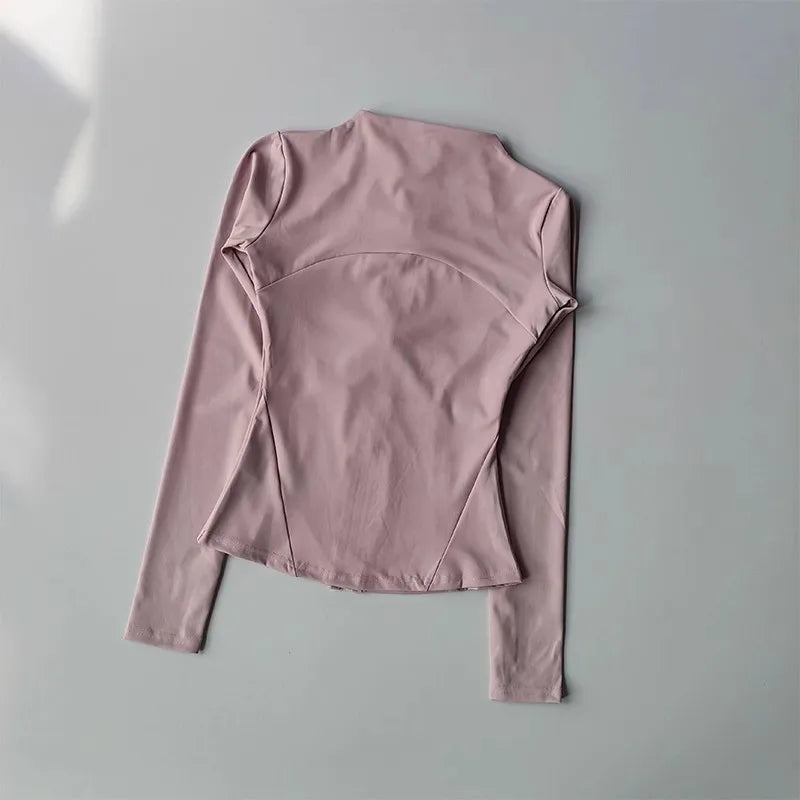 Chaqueta muy agradable corte slimfit,  yoga, fitness