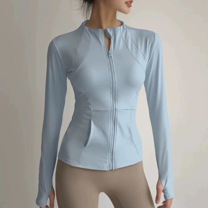 Chaqueta muy agradable corte slimfit,  yoga, fitness